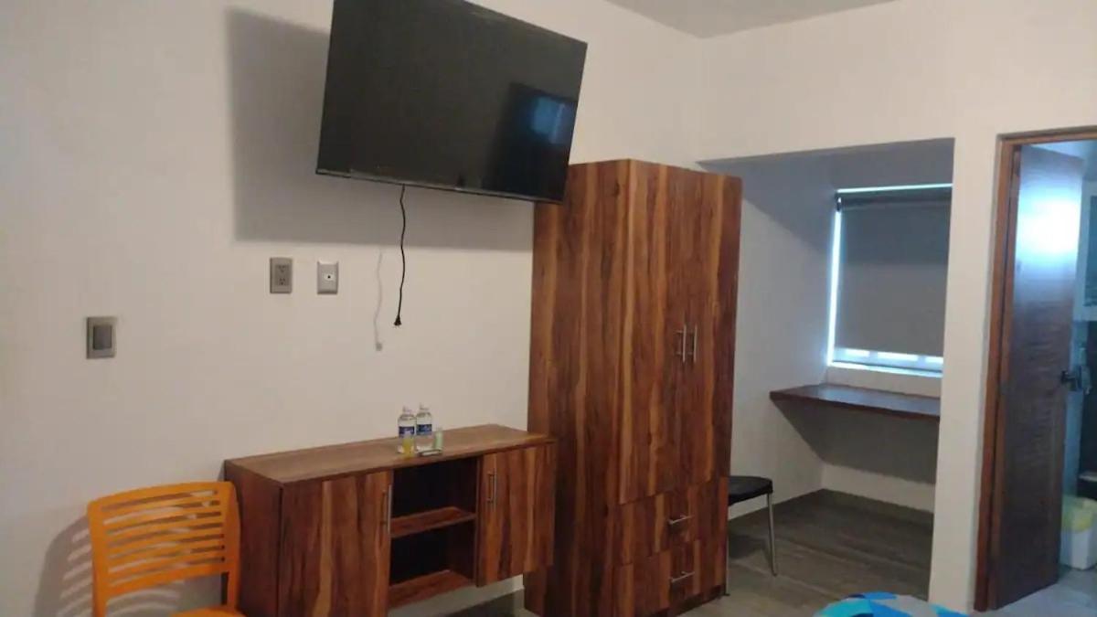 Suites C O V A D O N G A Mexico-stad Kamer foto