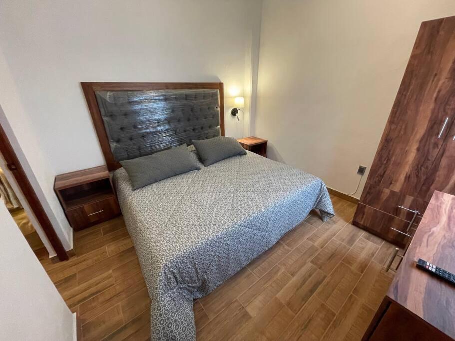 Suites C O V A D O N G A Mexico-stad Kamer foto